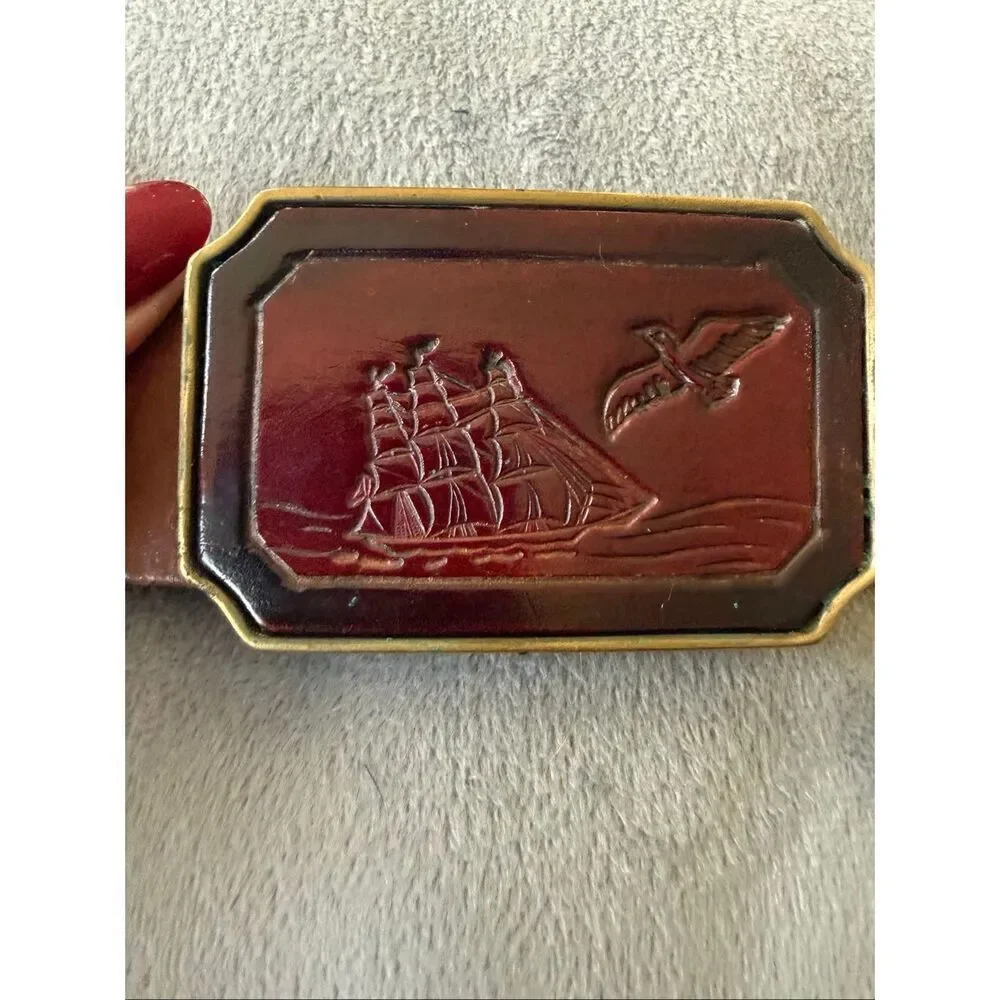 BTS Vintage Brass & Leather Nautical Themed Belt Buckle & Belt sz 30-34”
